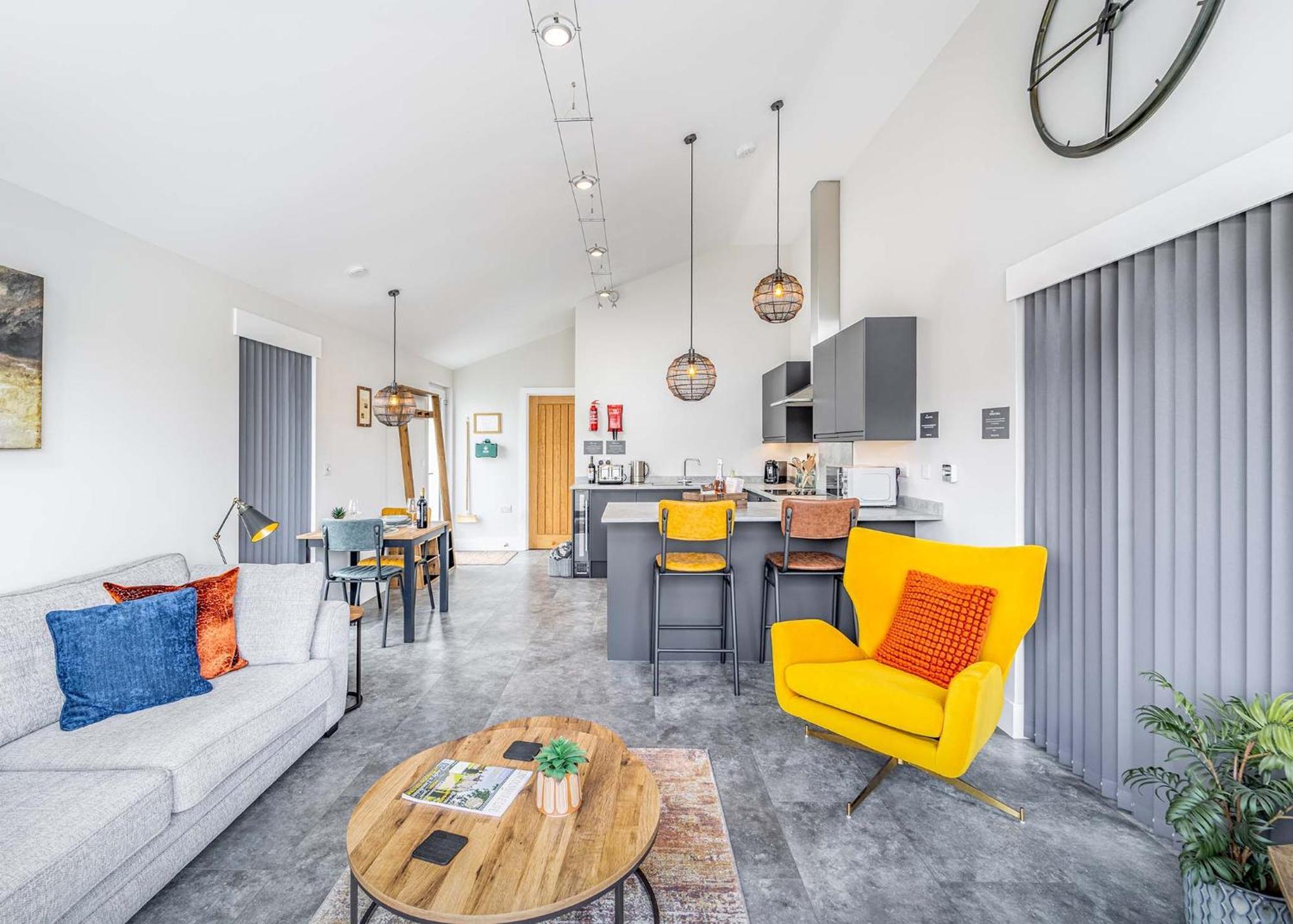 בוסטון Woad Mill Lakeside Lodges מראה חיצוני תמונה