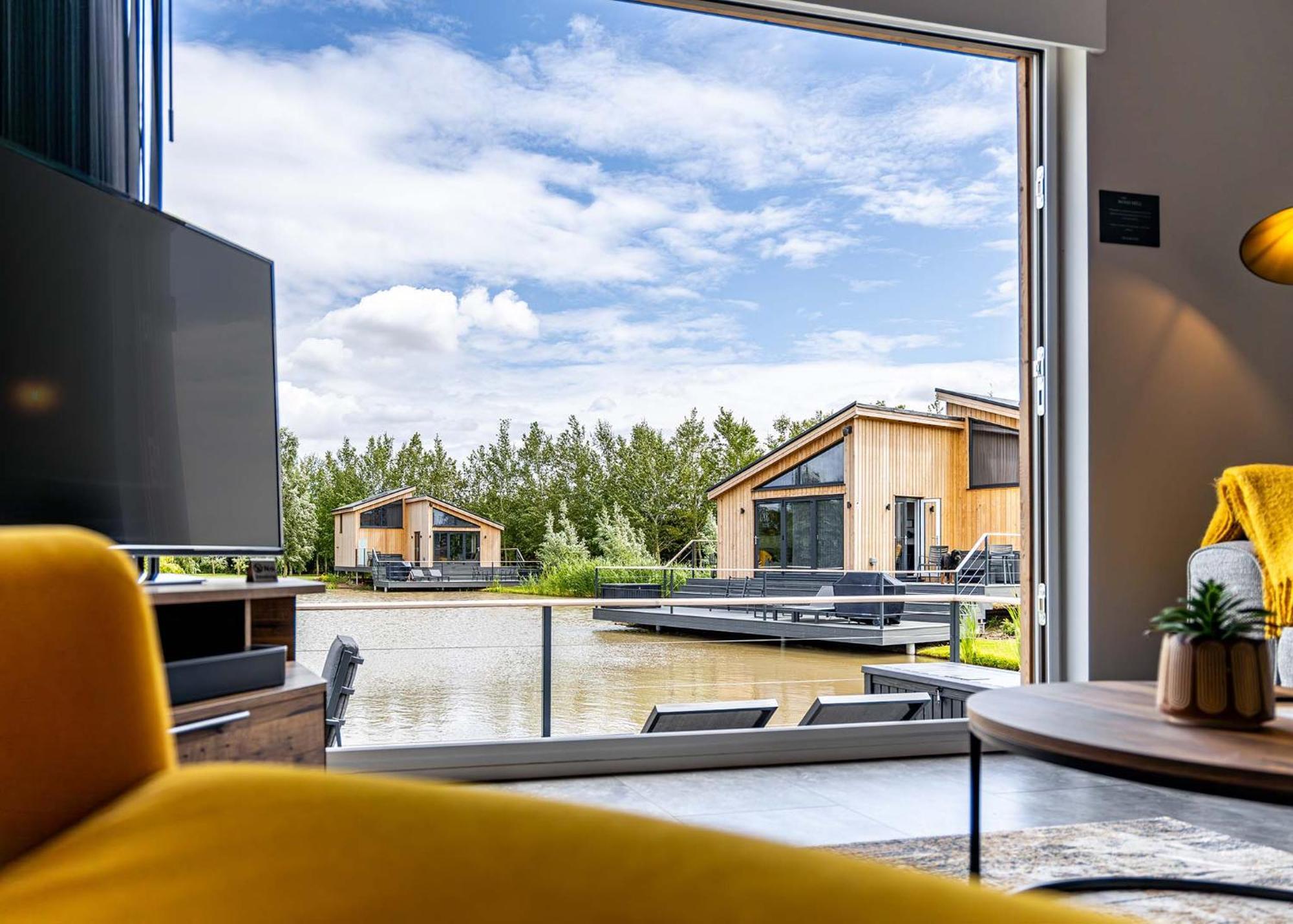 בוסטון Woad Mill Lakeside Lodges מראה חיצוני תמונה